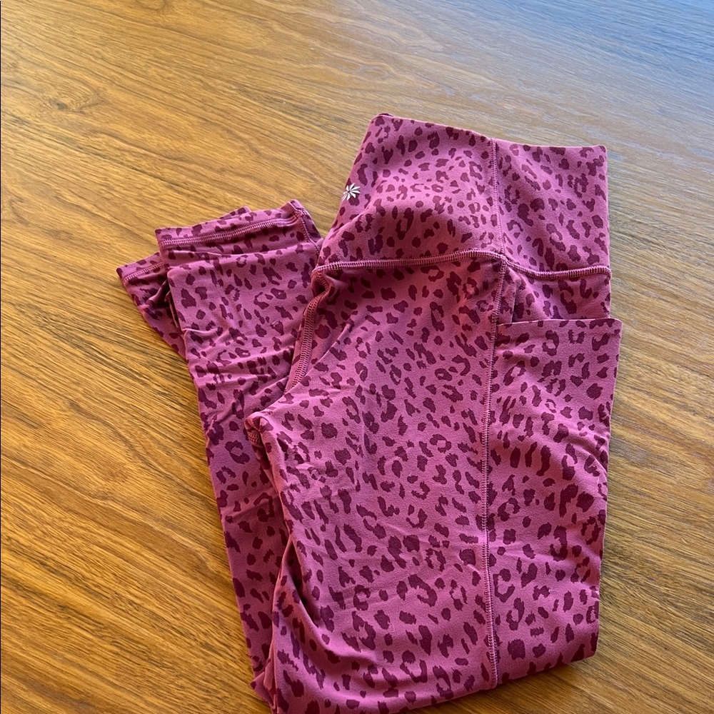 Athleta Salutation Stash pink on pink leopard leggings